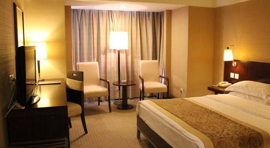 Dong Fang Hotel