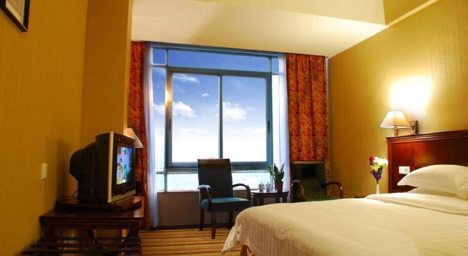 Euro Asia Hotel