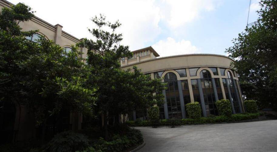 Nan Feng Hotel