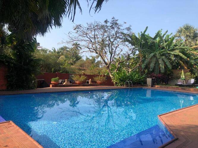 Chalston Beach Resort