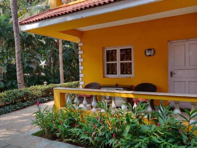 Chalston Beach Resort