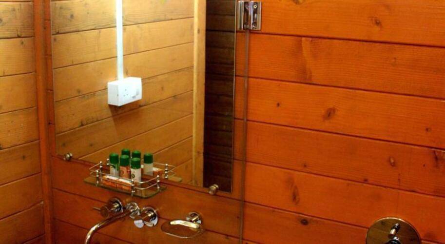 Beira Mar Beach Resort (Ex. The Fern Beira Mar Resort)