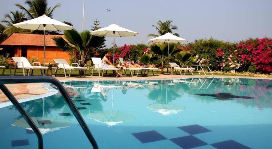 Beira Mar Beach Resort (Ex. The Fern Beira Mar Resort)