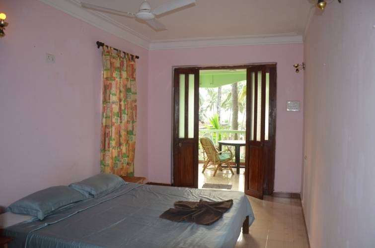 Thomas Beach Guest House