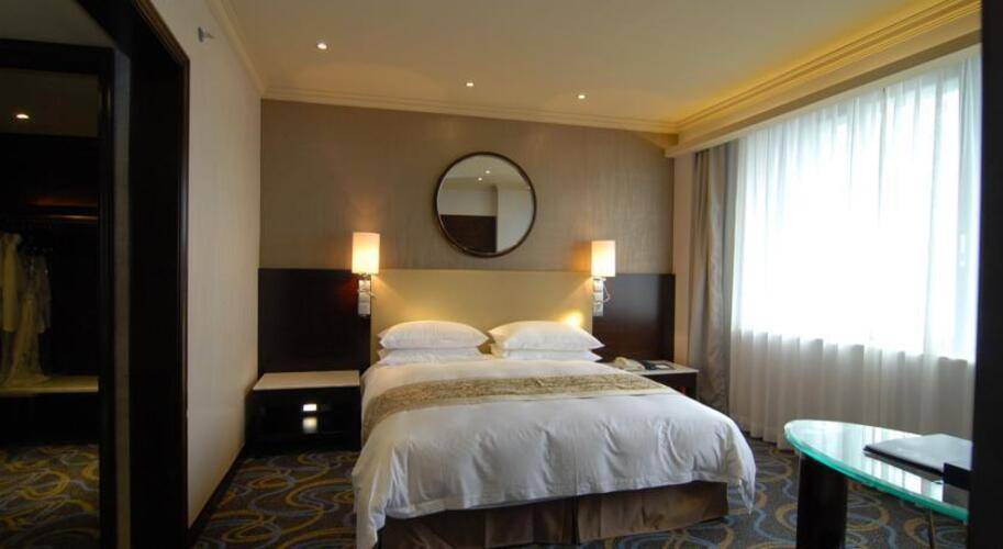 Ocean Hotel