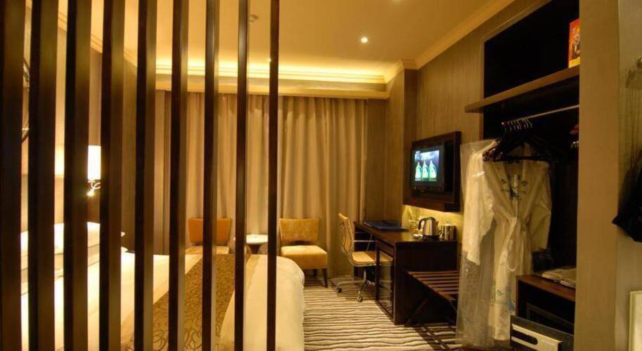 Ocean Hotel