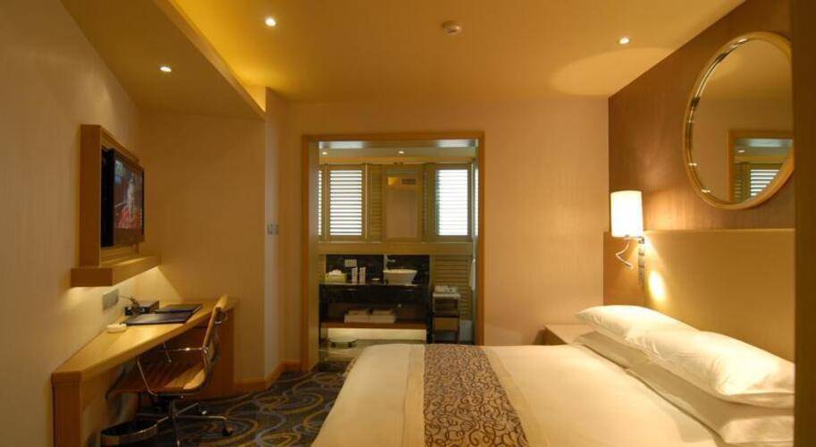Ocean Hotel