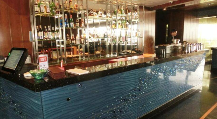 Ocean Hotel