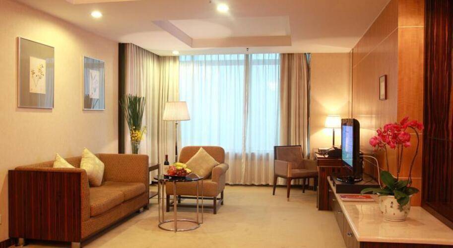 Asia International Hotel