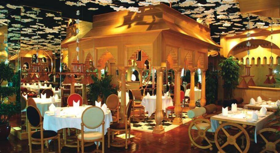 Asia International Hotel