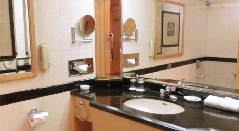 Baiyun Hotel