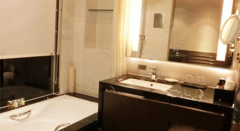 Baiyun Hotel