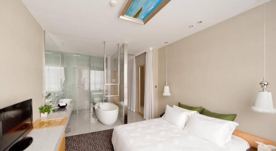 Royal Tulip Luxury Hotel Carat