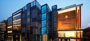 Royal Tulip Luxury Hotel Carat