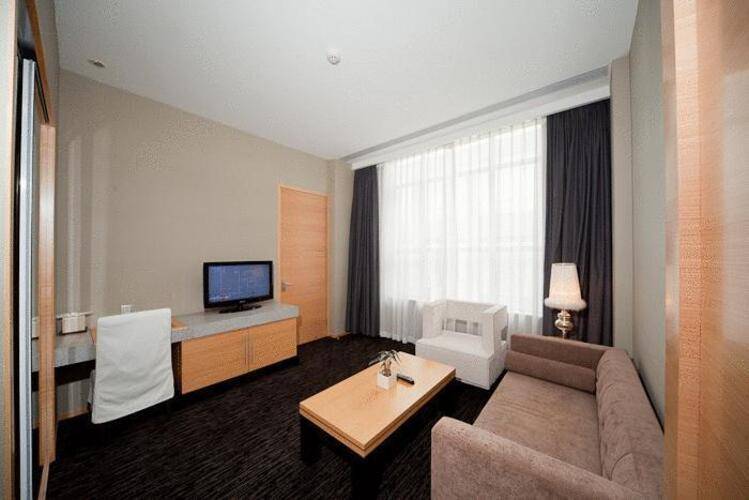 Royal Tulip Luxury Hotel Carat