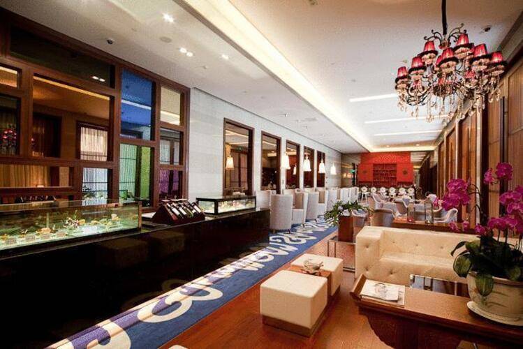 Royal Tulip Luxury Hotel Carat