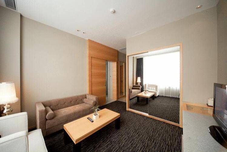 Royal Tulip Luxury Hotel Carat
