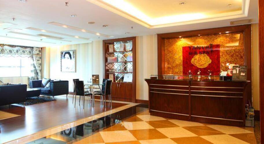 Grand International Hotel