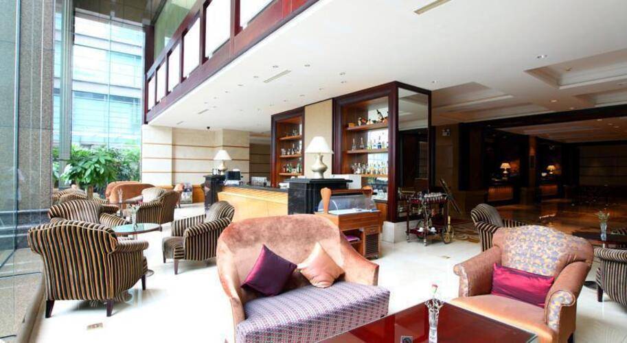 Grand International Hotel