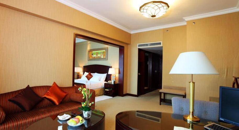 Grand International Hotel