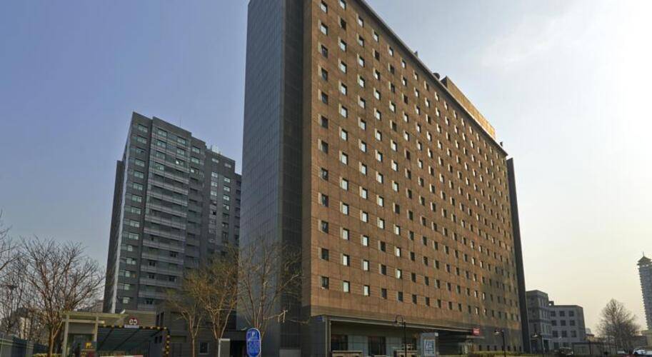 Ibis Sanyuan Hotel