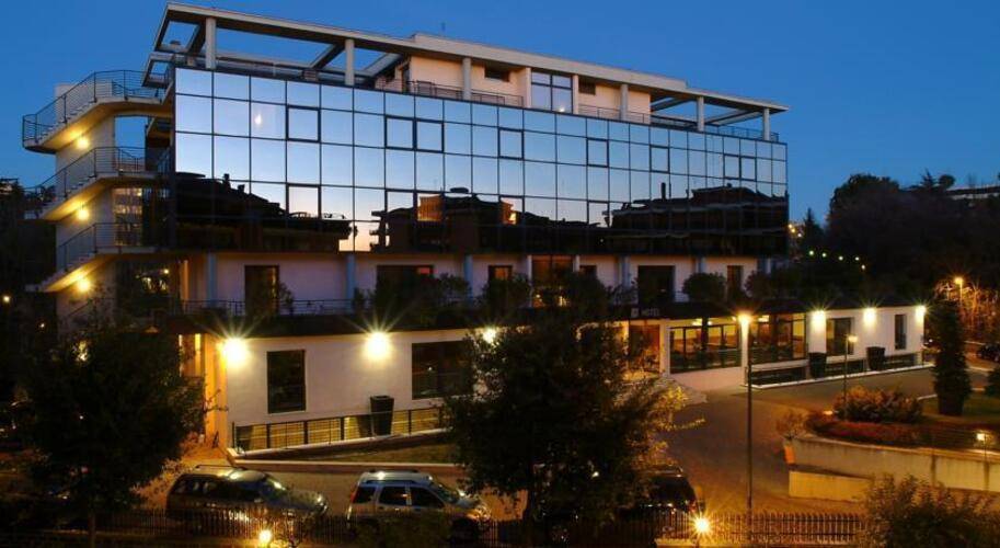 Zone Hotel
