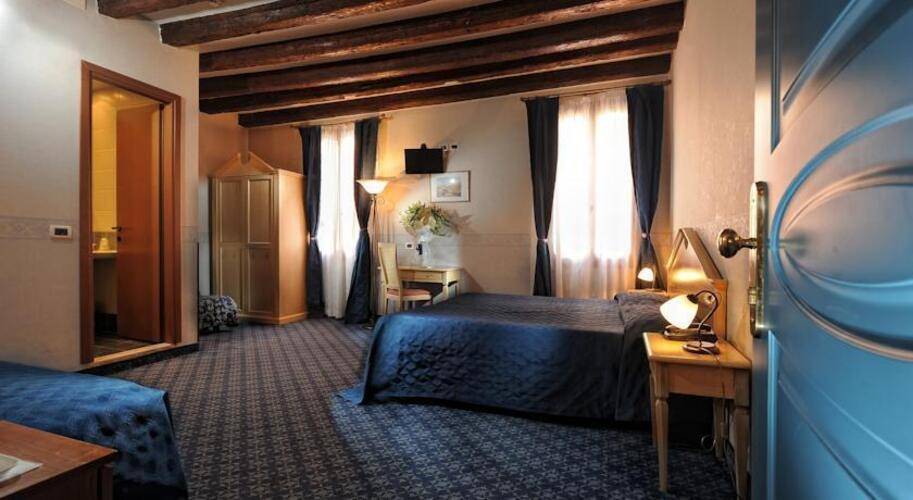 Tintoretto Hotel