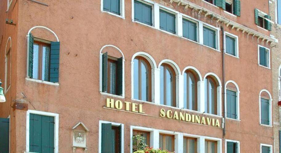 Scandinavia Hotel
