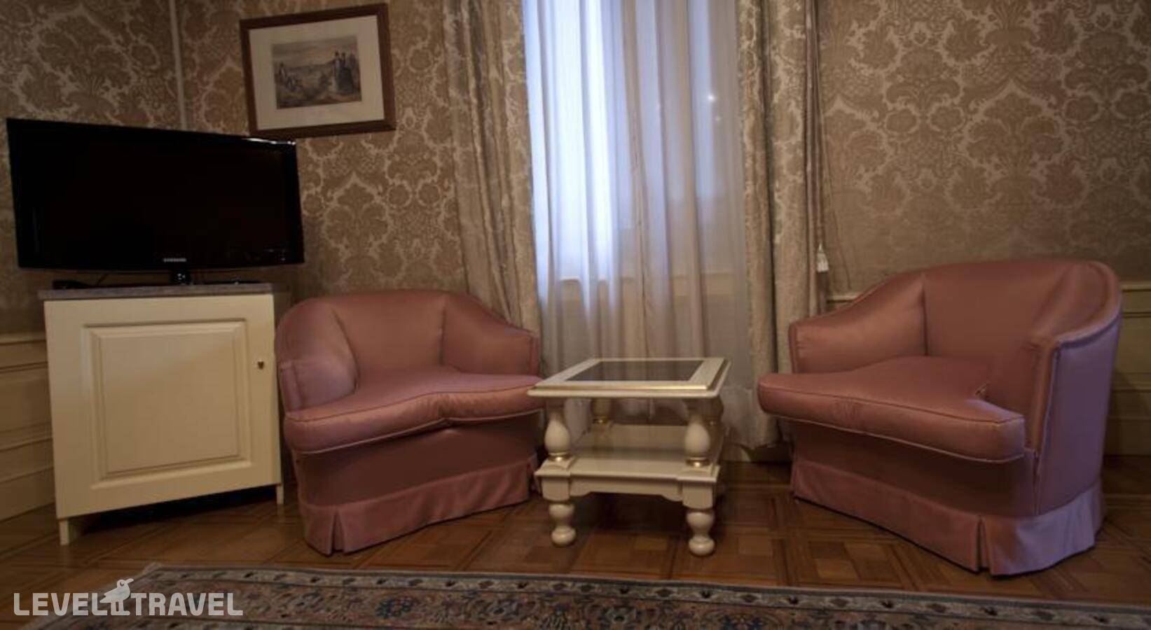 Изображение отеля 6