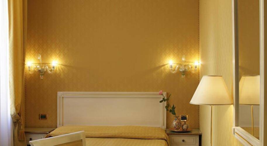 Ca'D'Oro Hotel