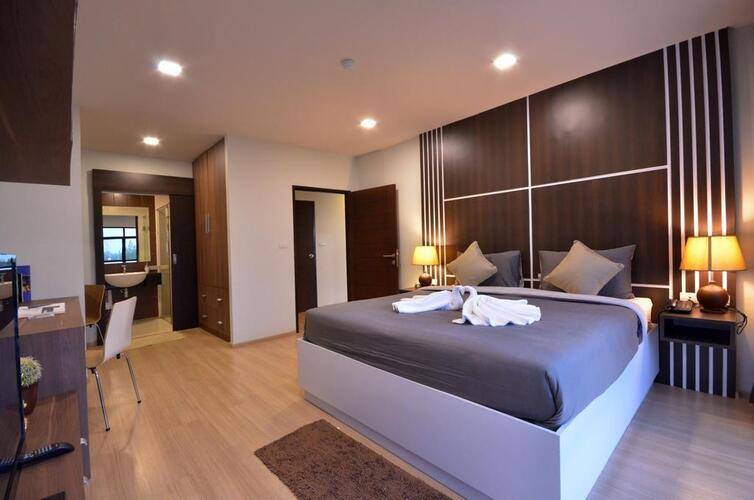 The Nice Hotel Bangtao Beach