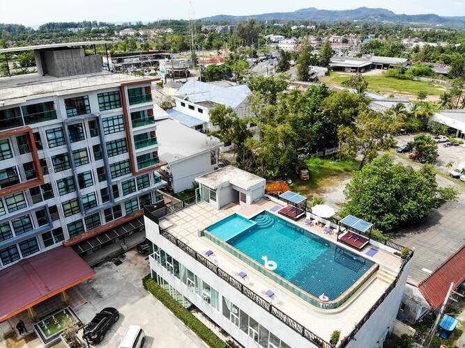 The Nice Hotel Bangtao Beach