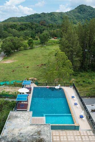 The Nice Hotel Bangtao Beach