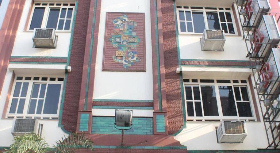 Sunstar Residency Hotel