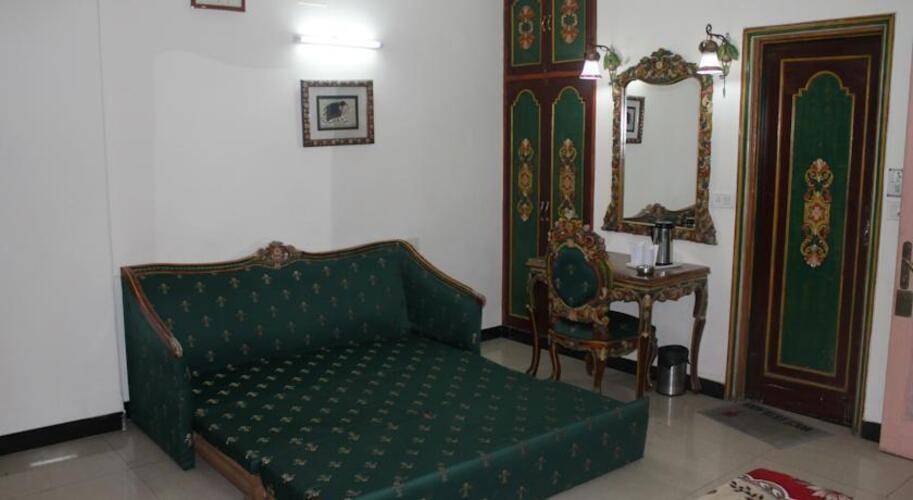 Sunstar Residency Hotel