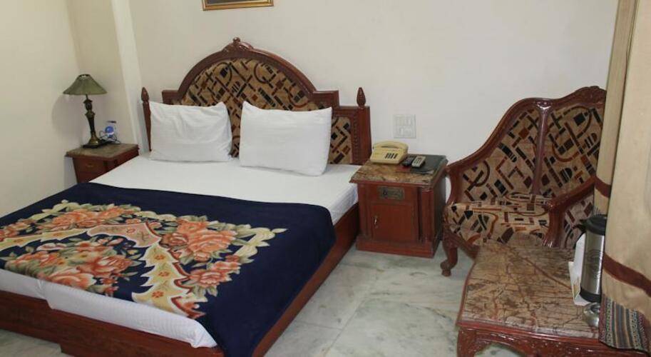 Sunstar Residency Hotel