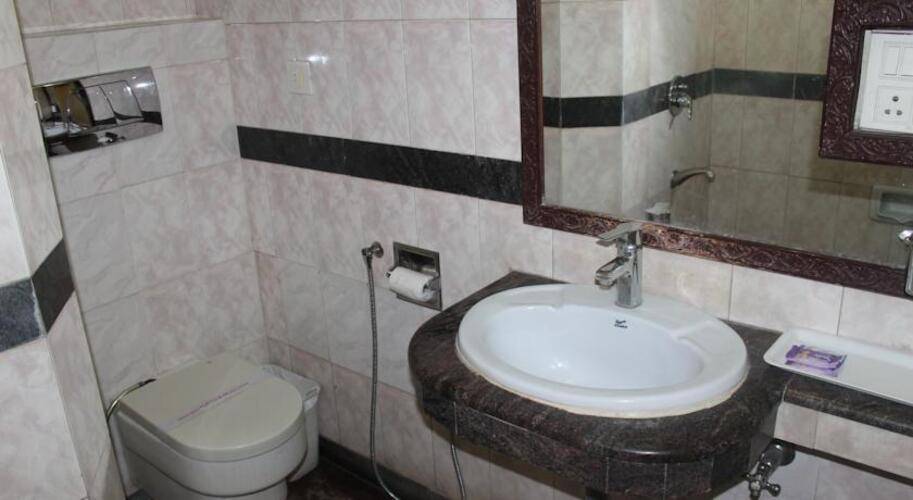 Sunstar Residency Hotel