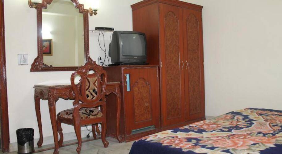 Sunstar Residency Hotel