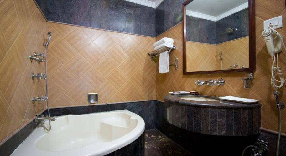 Sunstar Grand Hotel