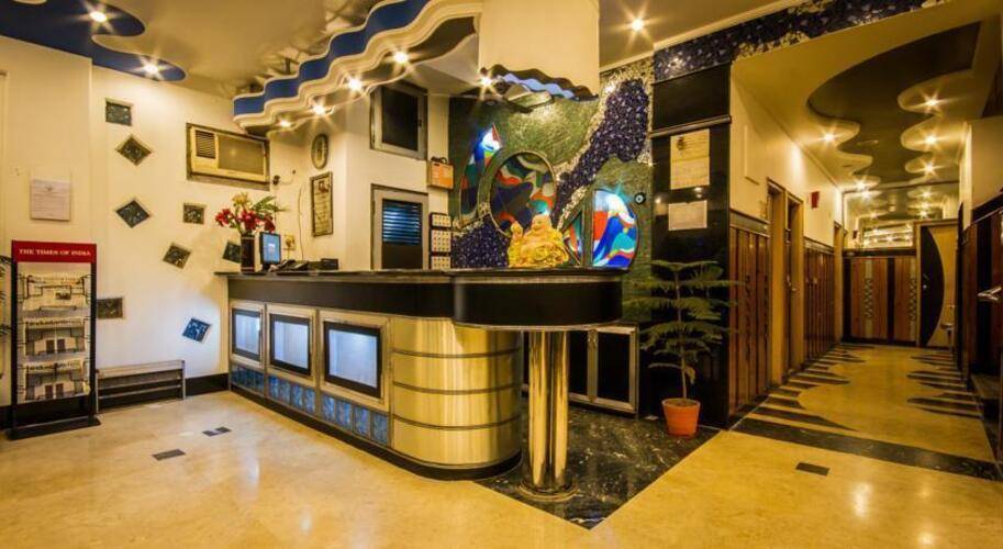 Suncourt Yatri Hotel