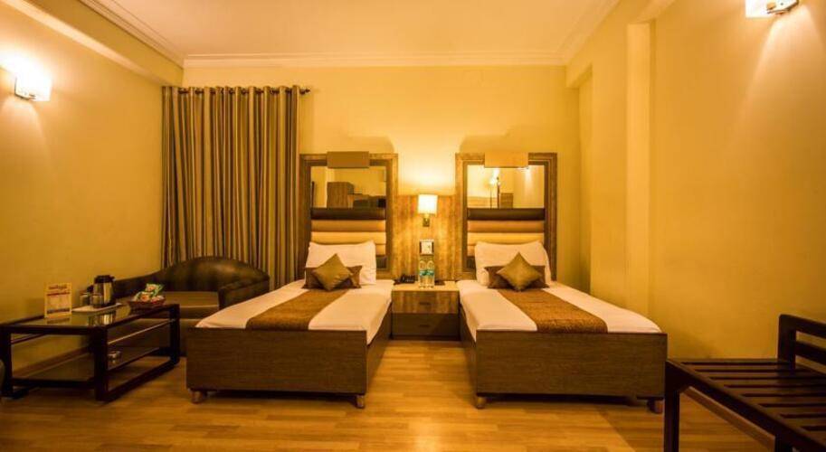 Suncourt Yatri Hotel