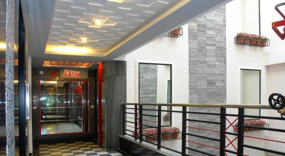 Suncourt Corporate Hotel