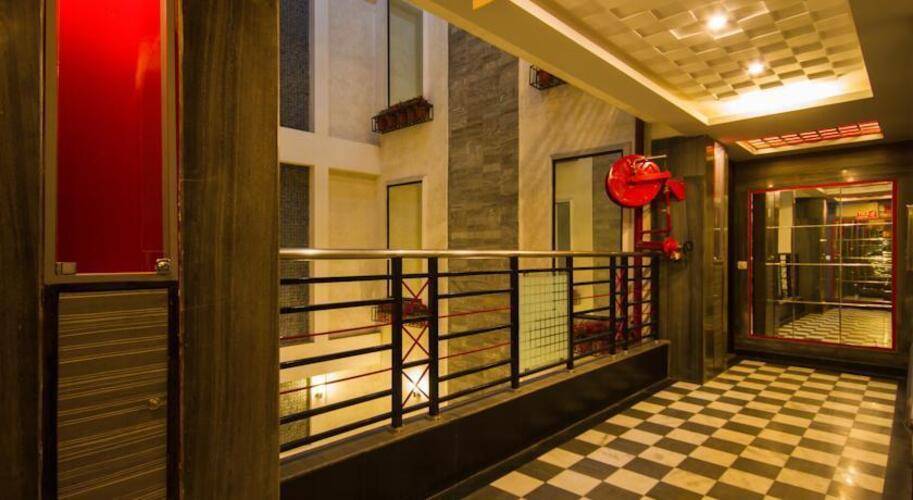 Suncourt Corporate Hotel