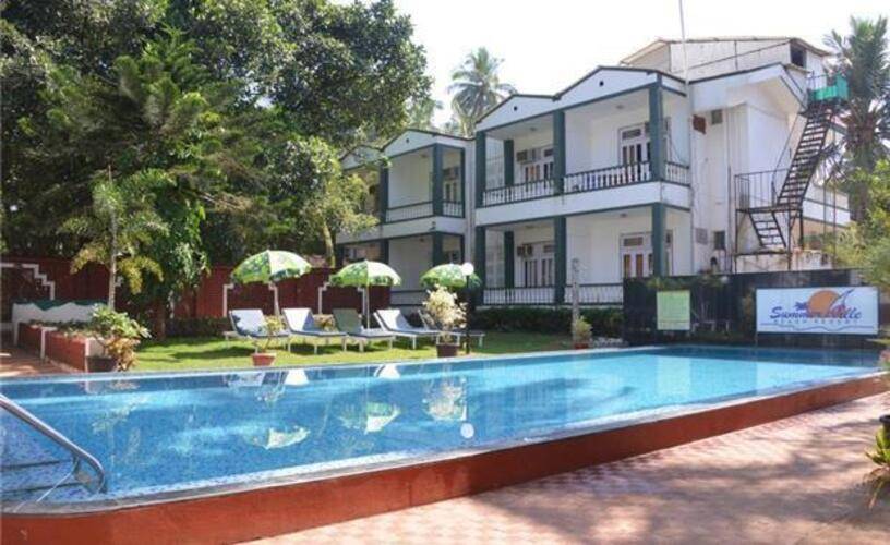 Classic De Evergreen Resort