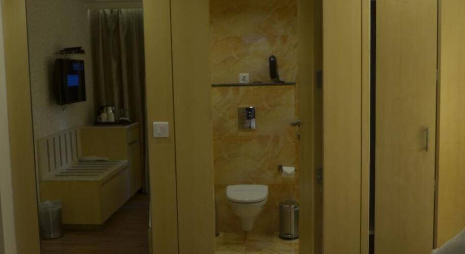 Regent Grand Hotel