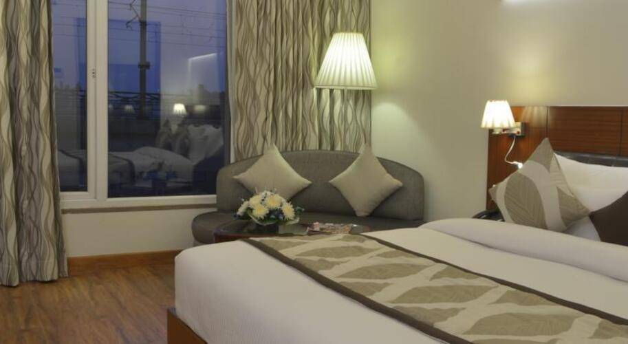 Regent Grand Hotel