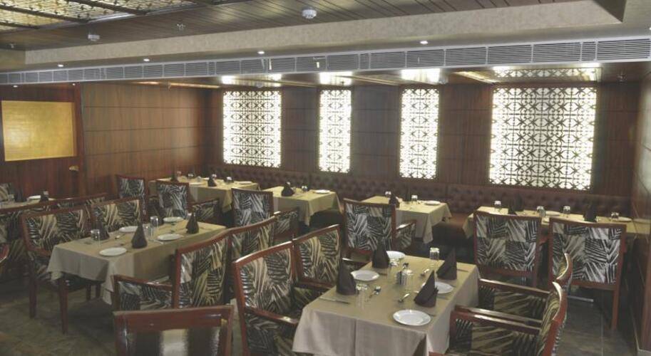 Regent Grand Hotel