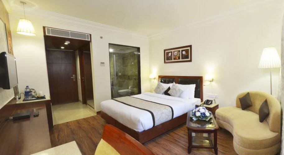 Regent Grand Hotel