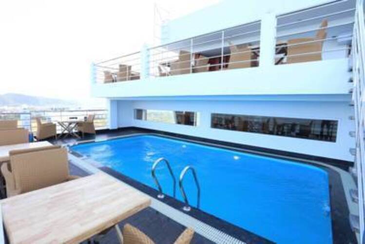 Majestic Star Hotel