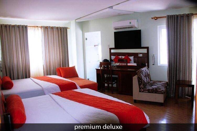 Art Deluxe Hotel